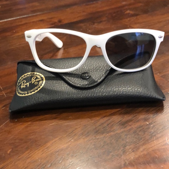 White rayban - Picture 2 of 3
